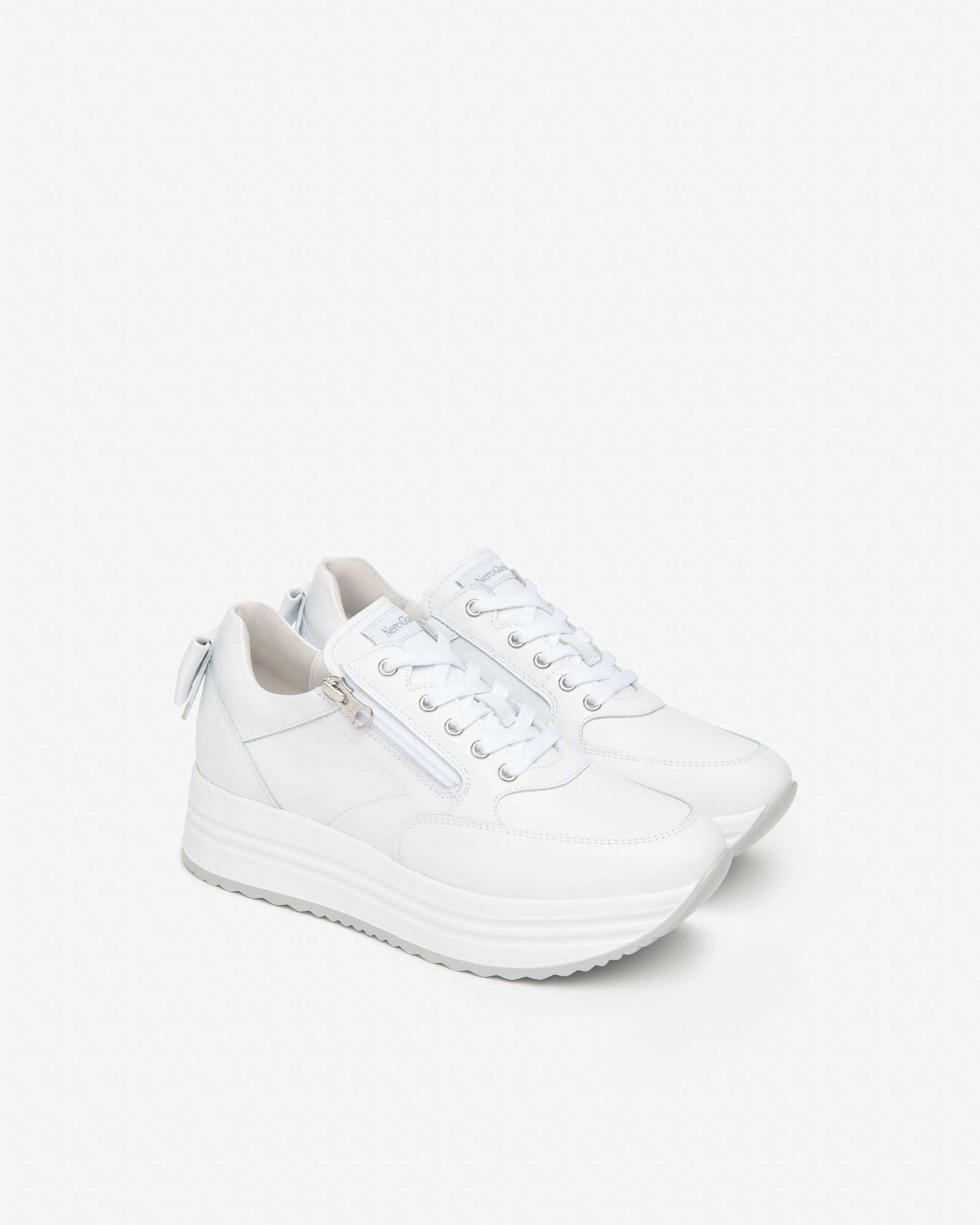 Nero Giardini sneakers donna in pelle bianco E615210D707 in prodotto Teresi Calzature - Marsala, commercioVirtuoso.it