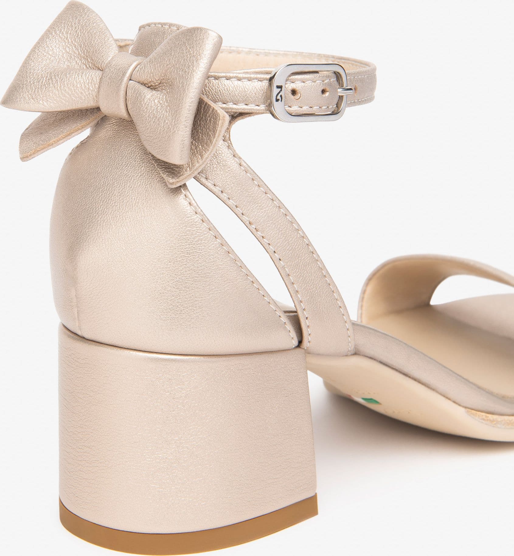 Nero Giardini sandali donna in pelle color sand E615851D675 in prodotto Teresi Calzature - Marsala, commercioVirtuoso.it