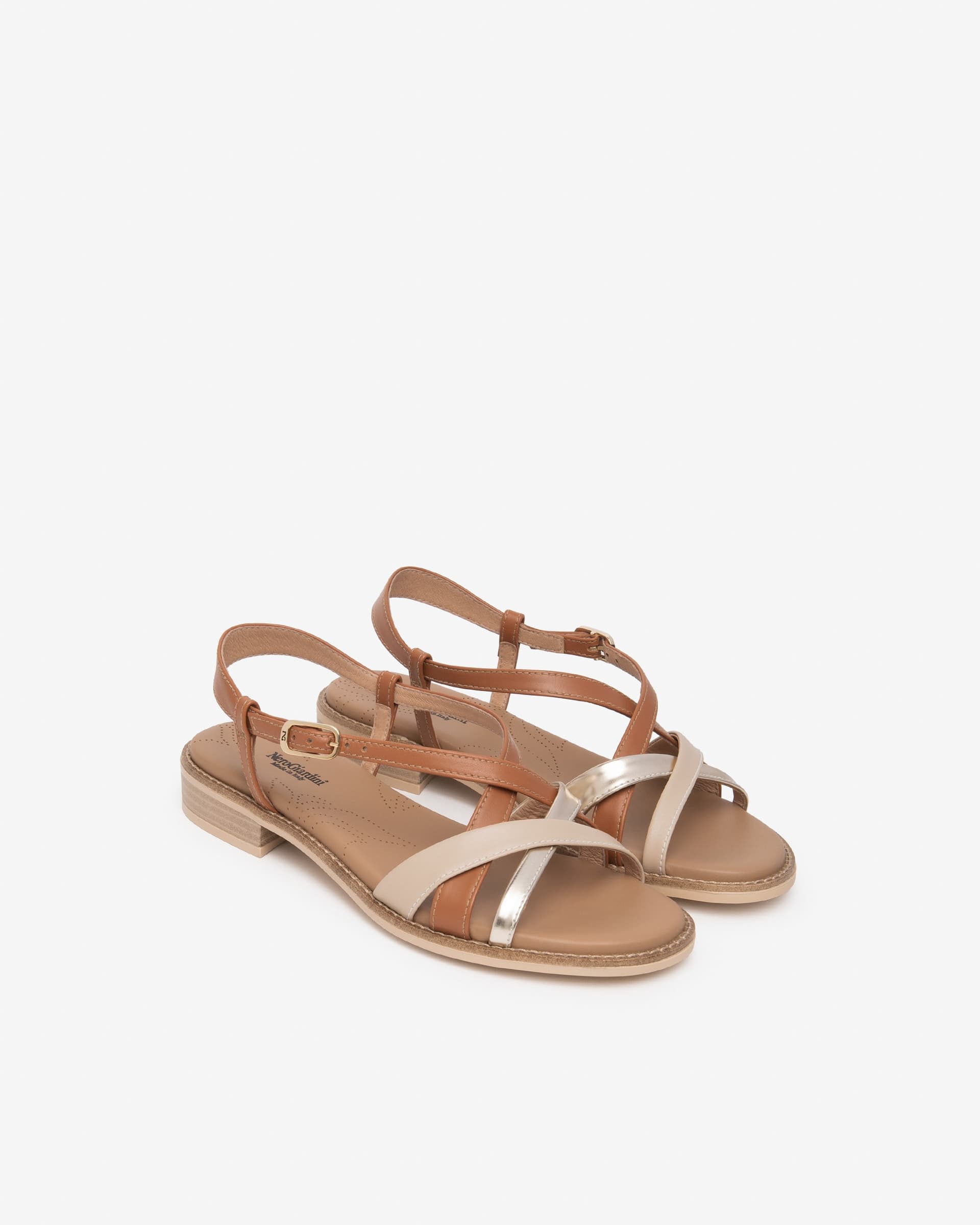 Nero Giardini sandali donna in pelle e tessuto tecnico col. lino E615890D453 in prodotto Teresi Calzature - Marsala, commercioVirtuoso.it