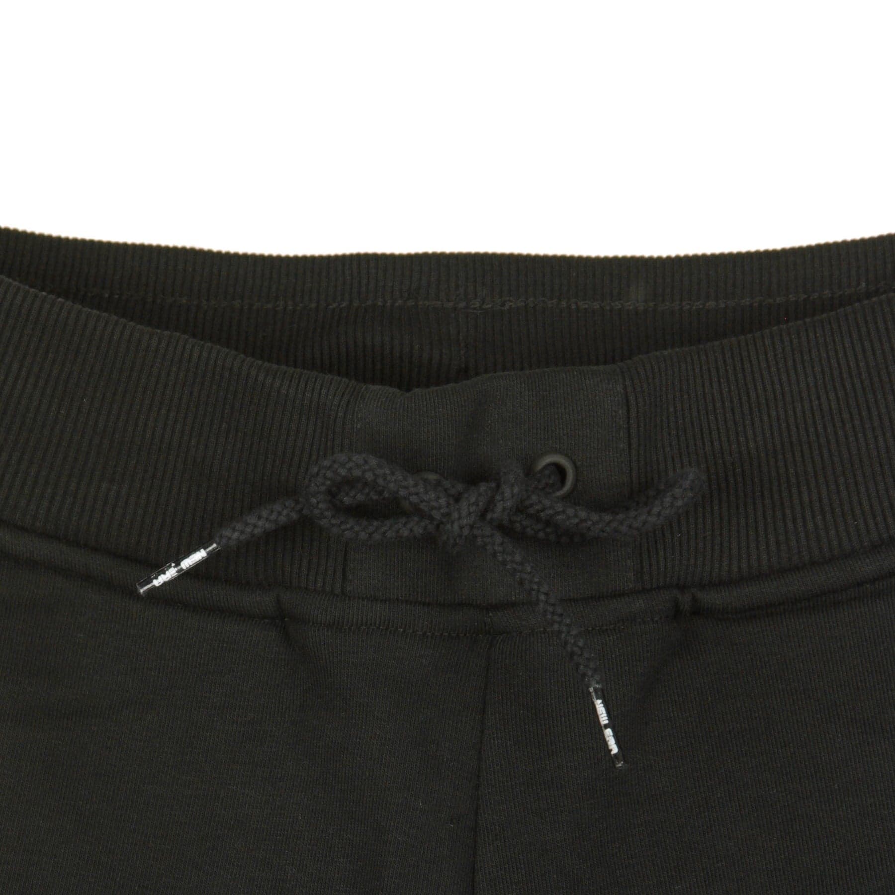 NEW ERA Pantalone Tuta Leggero Uomo Ne Essential Jogger Black/white da uomo in Pantaloni sportivi Drestige - Casamassima, commercioVirtuoso.it