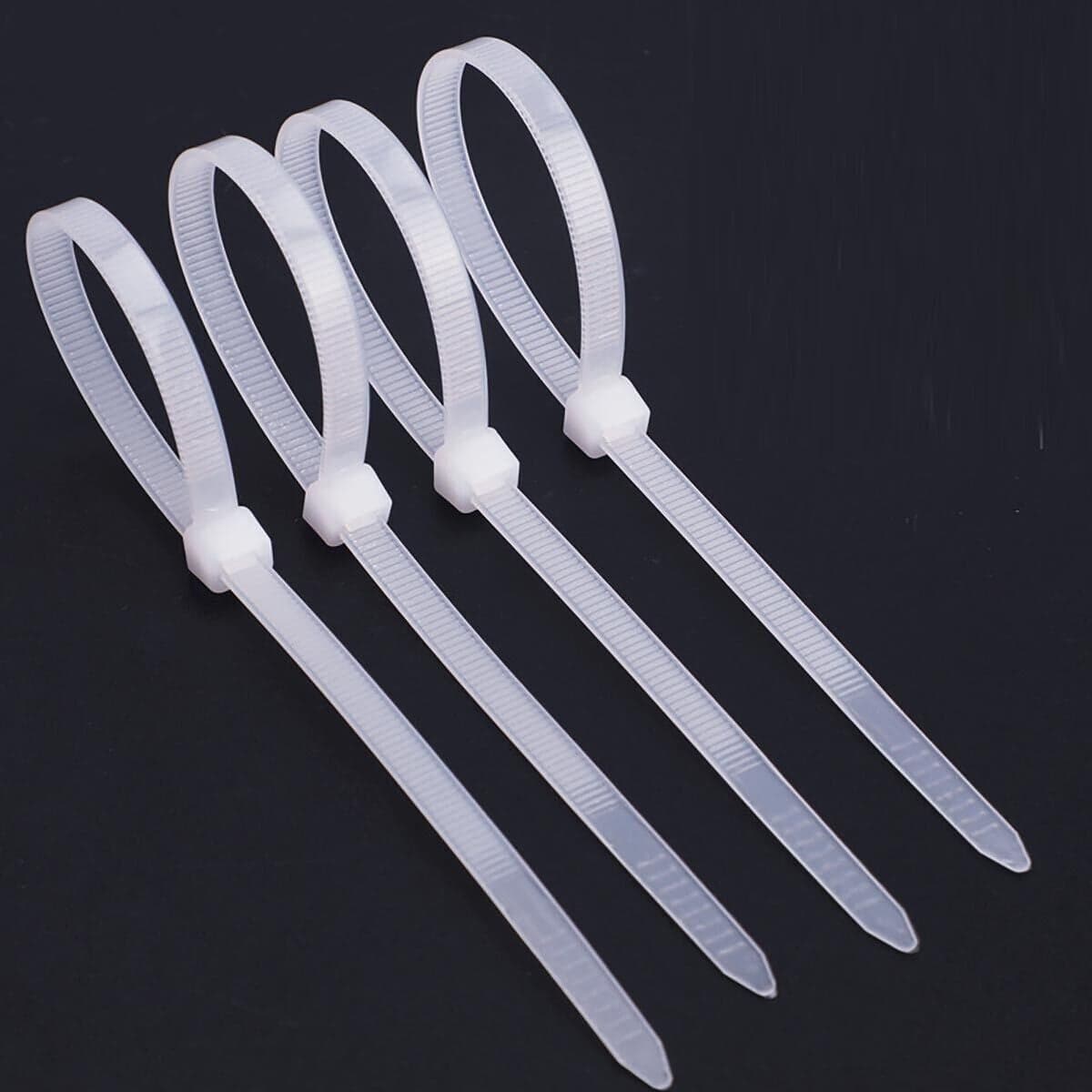 Fascette Fermacavi Autobloccanti 140x3,6mm in Nylon 100pz Bianco in Stringicavi Scontolo.net - Potenza, commercioVirtuoso.it