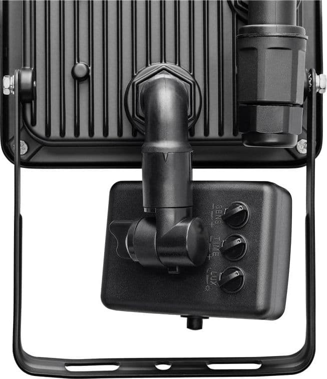 Faretto LED da Esterno con Rilevatore di Movimento PIR 50W in Lampade da parete Scontolo.net - Potenza, commercioVirtuoso.it