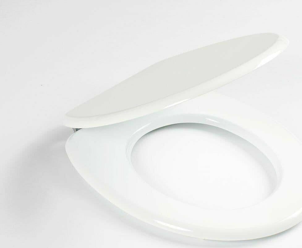 SEDILE WC TAVOLETTA IN PLASTICA CARRARA &amp; MATTA BIANCO UNIVERSALE - FER 81061 in prodotto EuroStore07 - Alatri, commercioVirtuoso.it