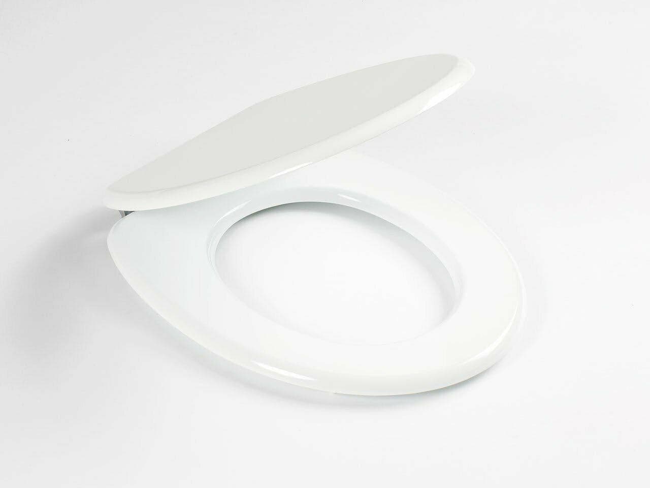 SEDILE WC TAVOLETTA IN PLASTICA CARRARA &amp; MATTA BIANCO UNIVERSALE - FER 81061 in prodotto EuroStore07 - Alatri, commercioVirtuoso.it