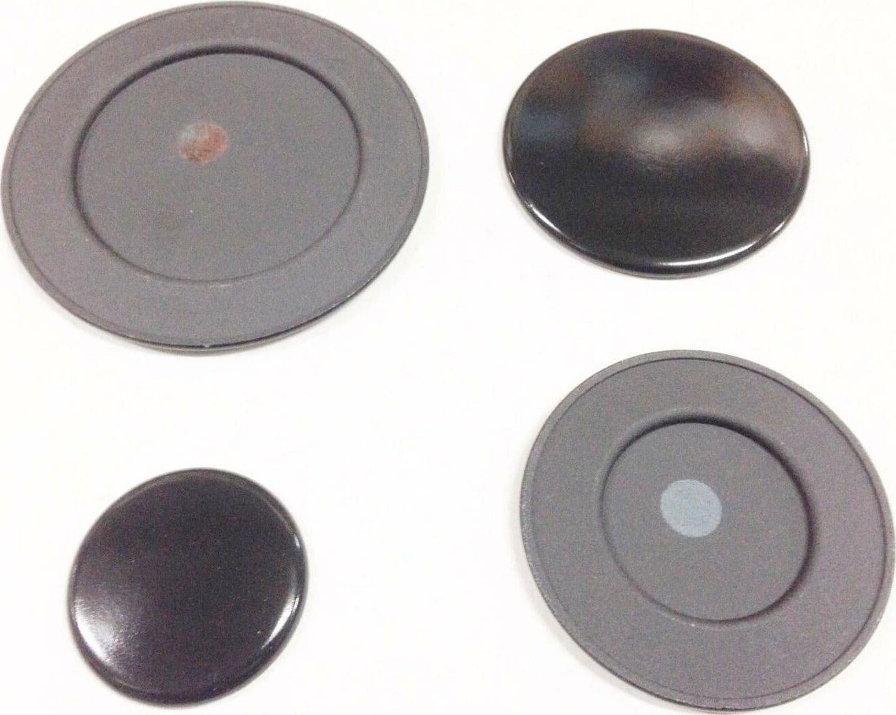 ARISTON INDESIT SPARTIFIAMMA CUCINA GAS NERO LUCIDO 4 FUOCHI 2 MEDI S 2723 in prodotto EuroStore07 - Alatri, commercioVirtuoso.it