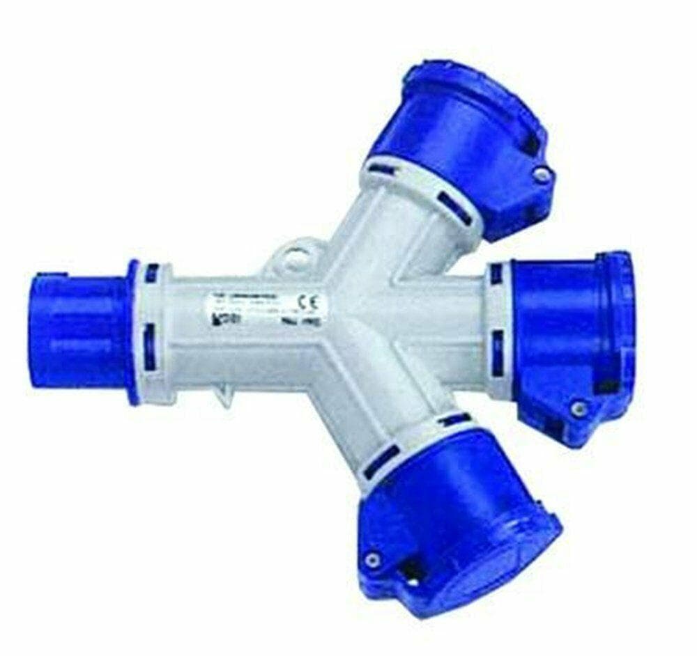ADATTATORE INDUSTRIALE CON SPINA 2 POLI + T CEE E TRE PRESE CEE IP44 FER 272292 in prodotto EuroStore07 - Alatri, commercioVirtuoso.it