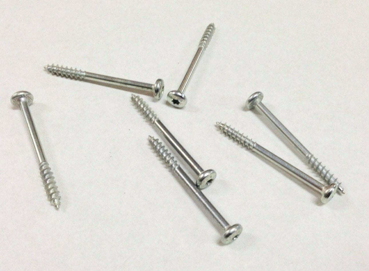 VITI ASSEMBLAGGIO 10PZ PER FOLLETTO VK135 / VK136 cod 30829 FL 52 in prodotto EuroStore07 - Alatri, commercioVirtuoso.it