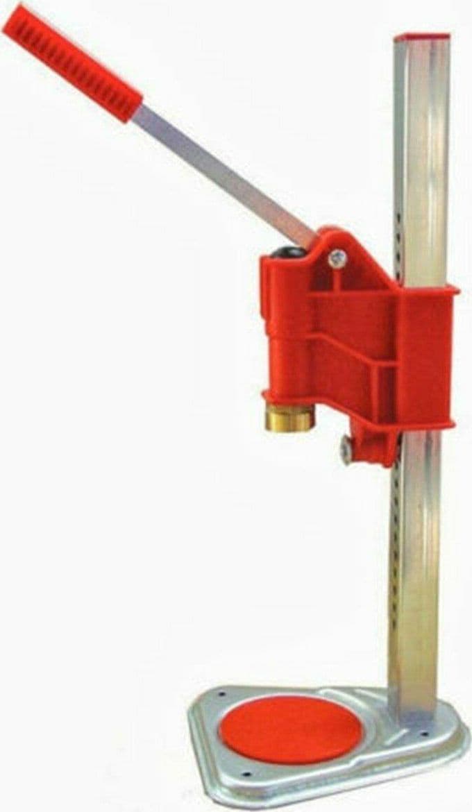 TAPPATRICE REGOLABILE PER TAPPI A CORONA X TUTTE BOTTIGLIE MADE ITALY FER 77767 in prodotto EuroStore07 - Alatri, commercioVirtuoso.it