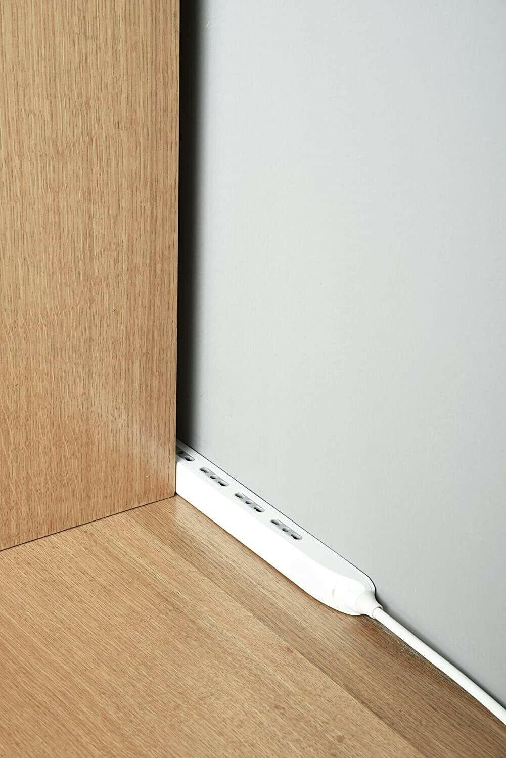 MULTIPRESA SALVASPAZIO 'SLIM' 4 POSTI BIVALENTI 10/16A CAVO 1.5 MT DF 8072943 in prodotto EuroStore07 - Alatri, commercioVirtuoso.it