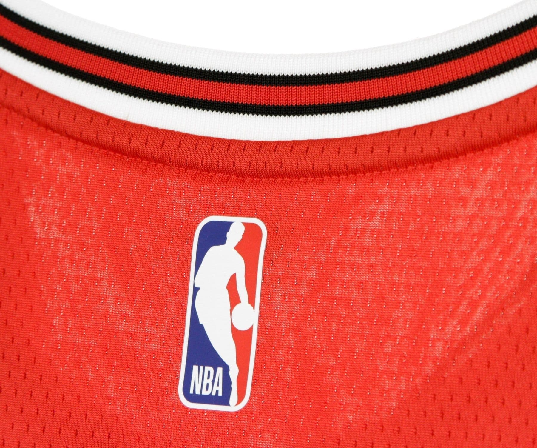 NIKE NBA Canotta Basket Uomo Nba Swingman Jersey Icon Edition 2020 No 24 Lauri Markkanen Chibul University Red/white da uomo in T-Shirt Drestige - Casamassima, commercioVirtuoso.it