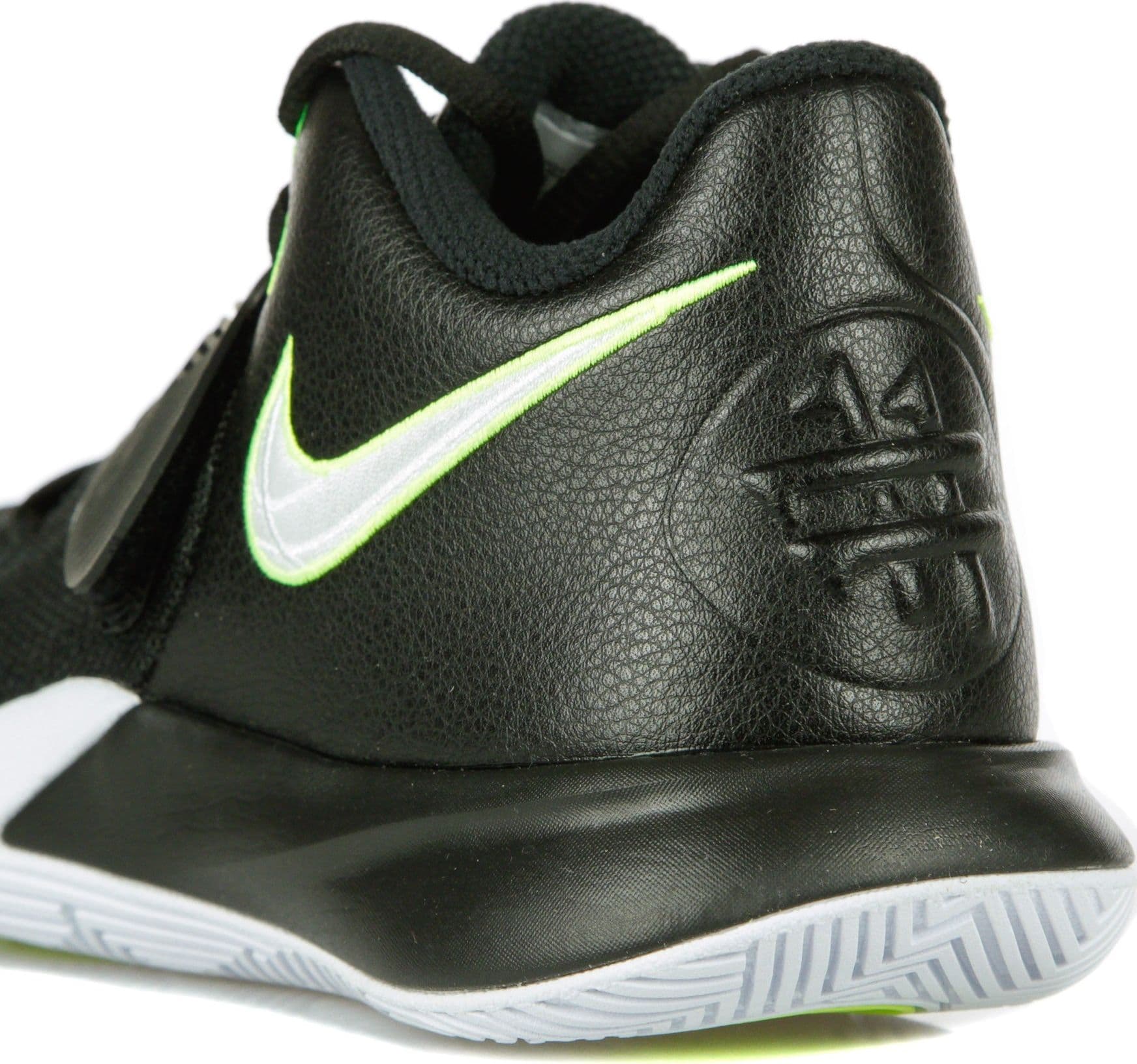 NIKE NBA Scarpa Basket Uomo Kyrie Flytrap 3 Black/white/volt da uomo in Scarpe da Basket da donna Drestige - Casamassima, commercioVirtuoso.it
