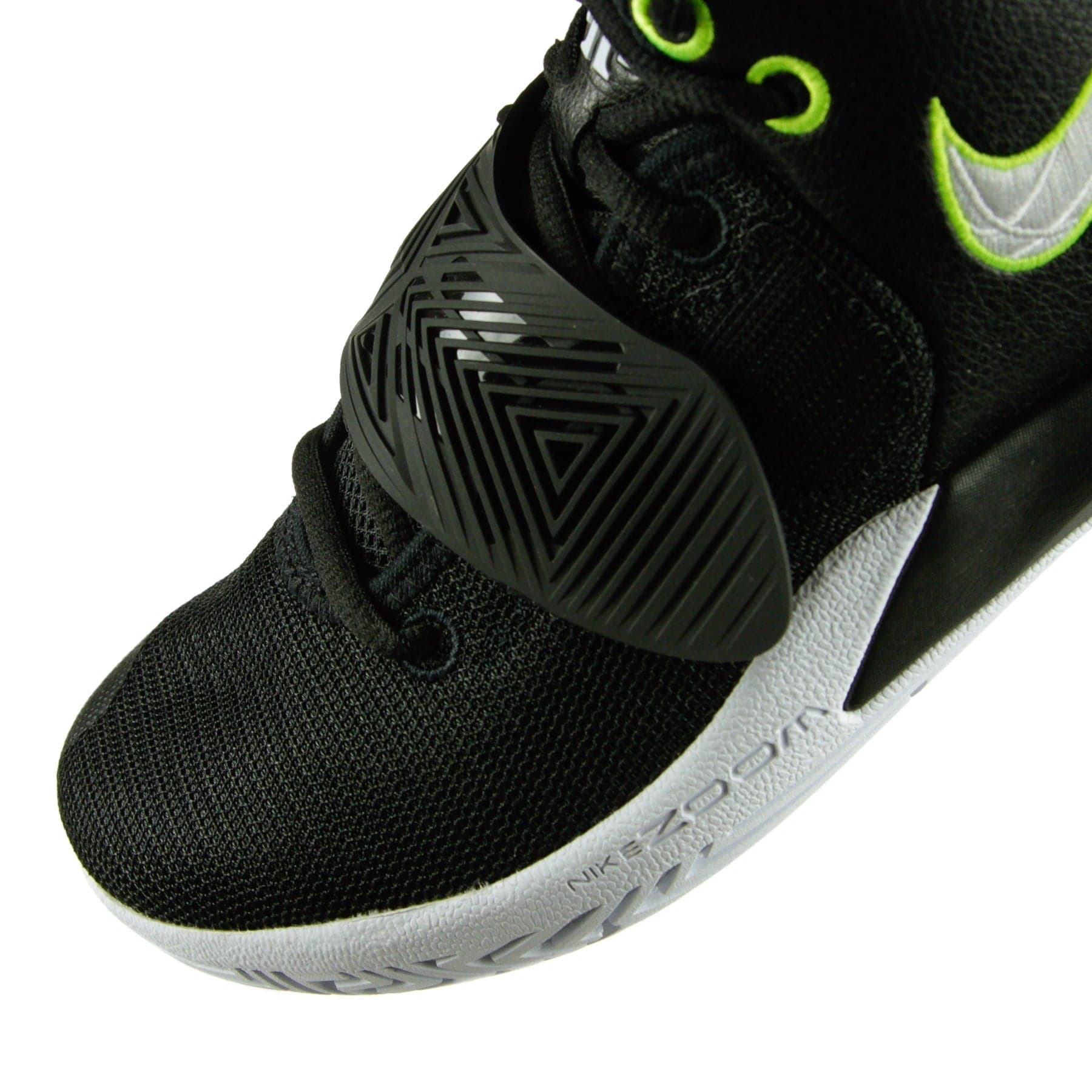 NIKE NBA Scarpa Basket Uomo Kyrie Flytrap 3 Black/white/volt da uomo in Scarpe da Basket da donna Drestige - Casamassima, commercioVirtuoso.it