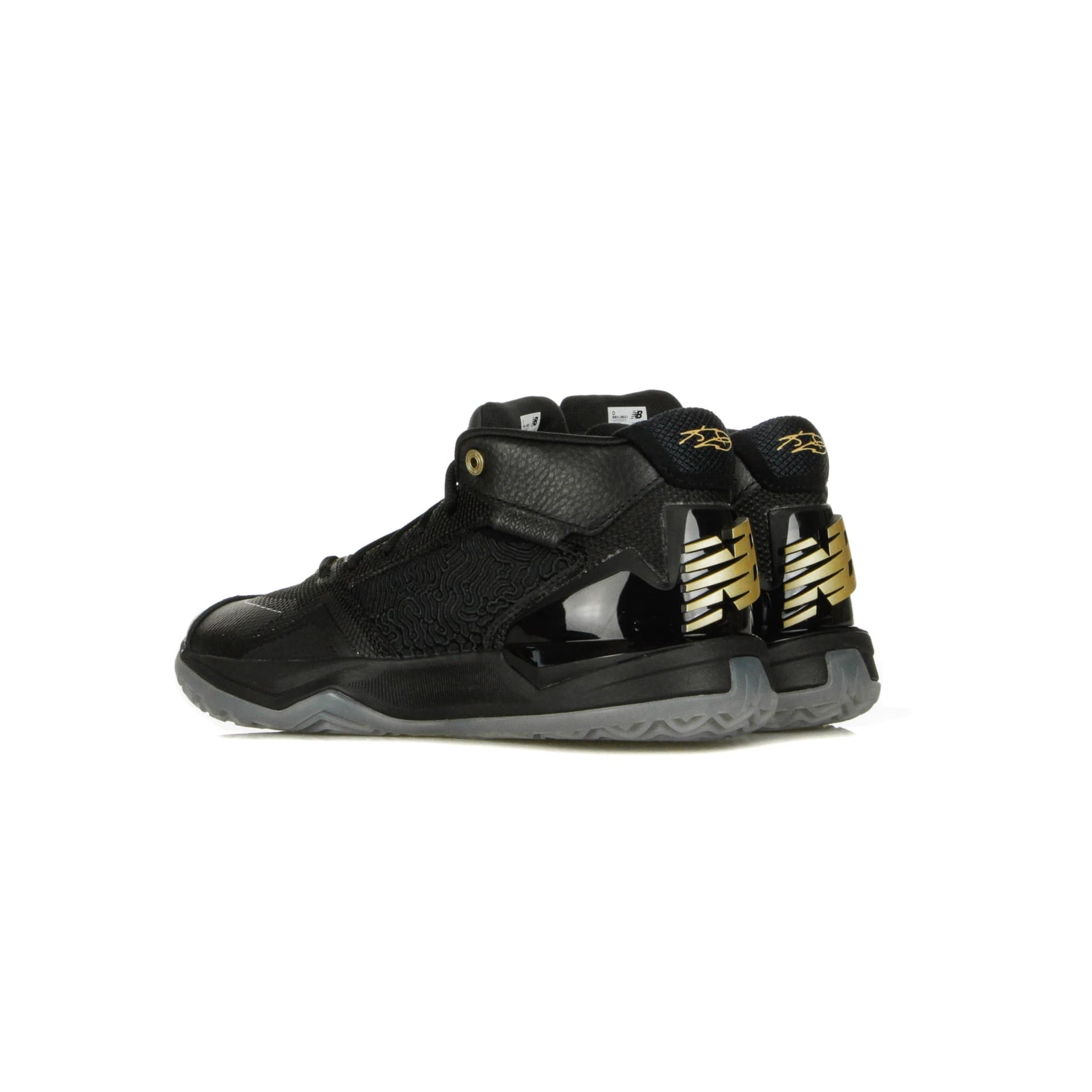 NEW BALANCE Scarpa Alta Uomo Kawhi Black da uomo in Scarpe da corsa su strada Drestige - Casamassima, commercioVirtuoso.it