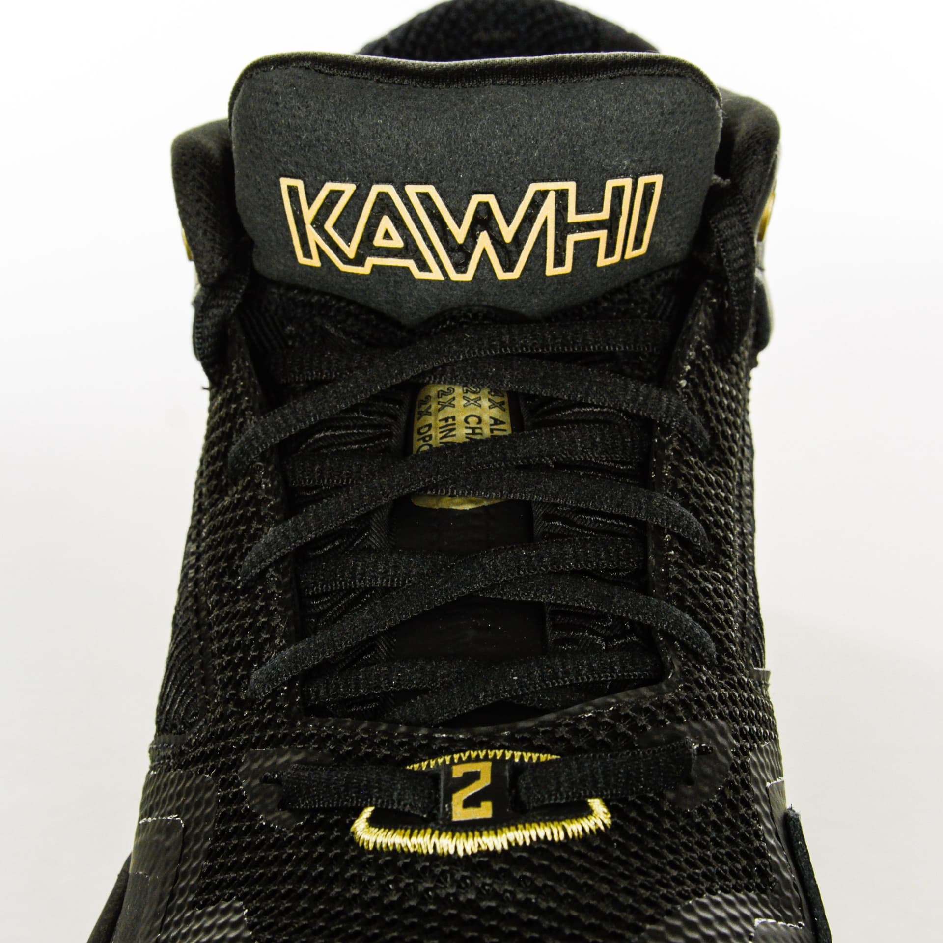 NEW BALANCE Scarpa Alta Uomo Kawhi Black da uomo in Scarpe da corsa su strada Drestige - Casamassima, commercioVirtuoso.it