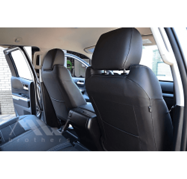 Coprisedili su misura per Toyota Tundra (2014-2021), Dynamic style in Set per interni Autooggetti.it - Roma, commercioVirtuoso.it