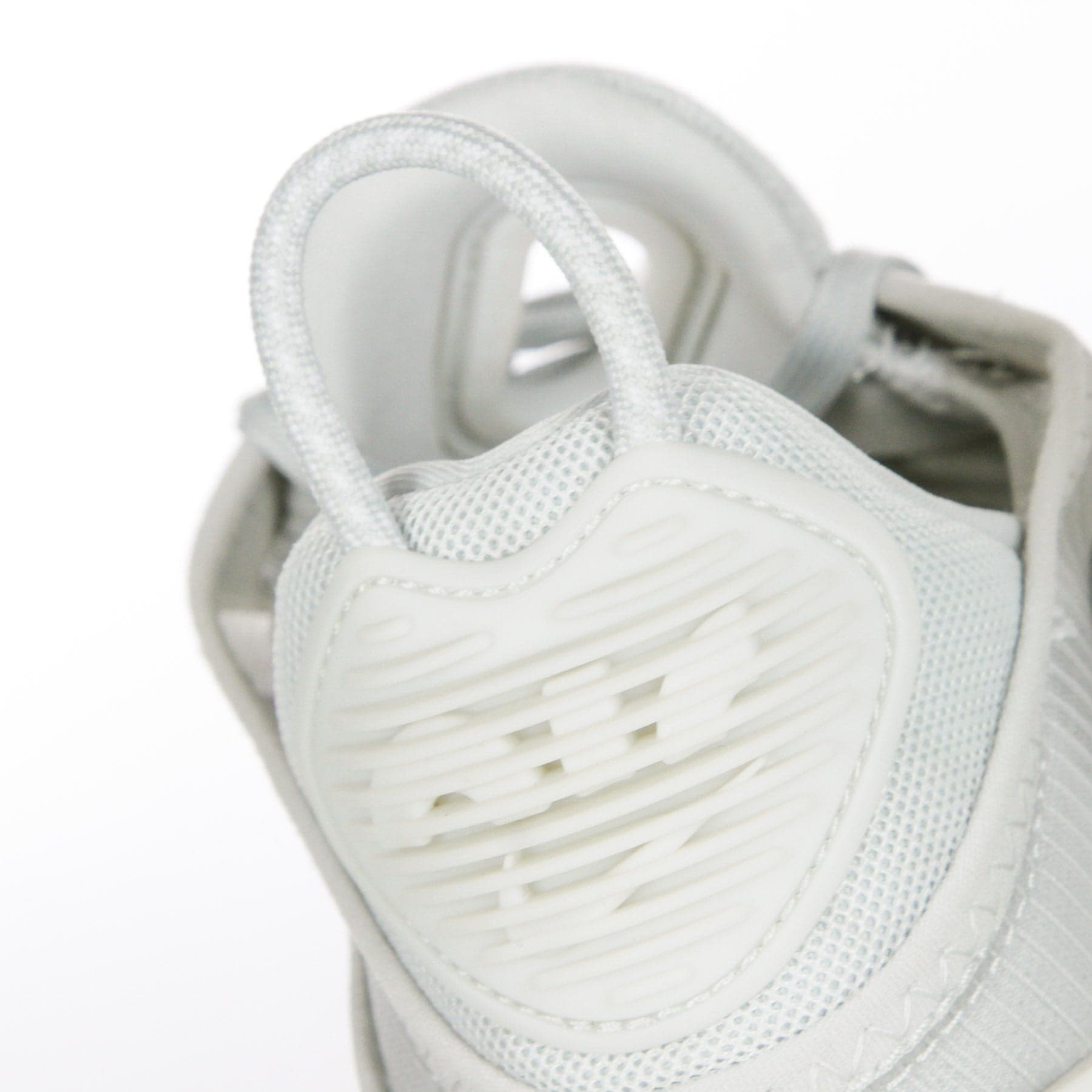 Nike Scarpa Bassa Donna W Air Max 2090 Photon Dust/white/metallic Silver da donna in Sneaker casual Drestige - Casamassima, commercioVirtuoso.it