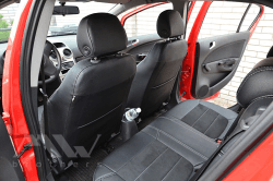 Set coprisedili su misura per Opel Corsa D (2006-2014) 5 porte, Leather style in Set per interni Autooggetti.it - Roma, commercioVirtuoso.it