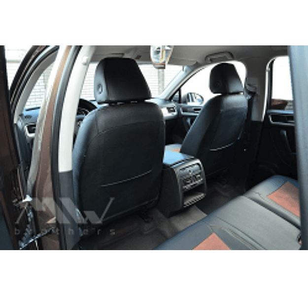 Coprisedili Su Misura Per Volkswagen Touareg II Life, TDI (2011-2018) in Set per interni Autooggetti.it - Roma, commercioVirtuoso.it