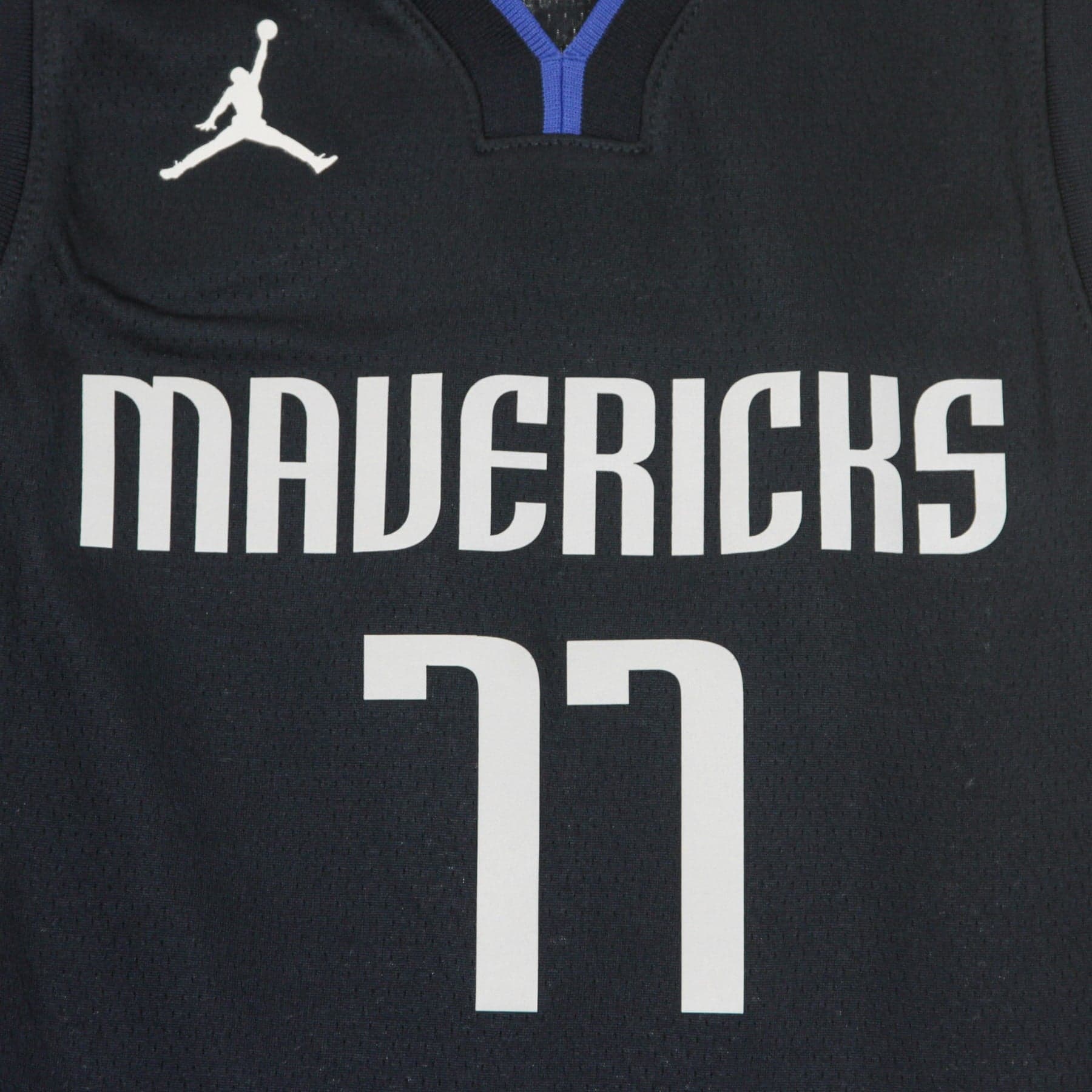 JORDAN NBA Canotta Basket Ragazzo Nba Swingman Jersey Jordan Statement Edition 2020 No 77 Luka Doncic Dalmav Original Team Colors da bambino in Canotte Drestige - Casamassima, commercioVirtuoso.it