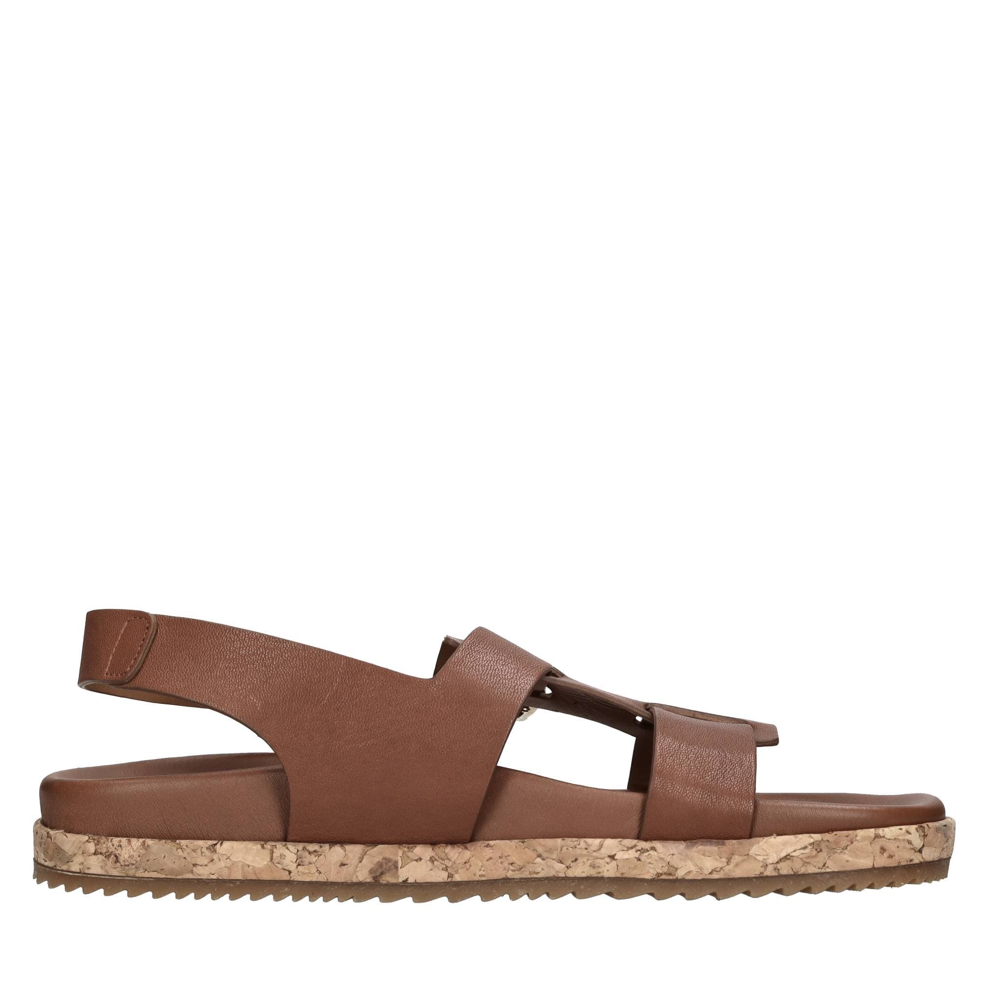 Chie Mihara Scarpe basse Marrone da donna in Sandali moda Drestige - Casamassima, commercioVirtuoso.it
