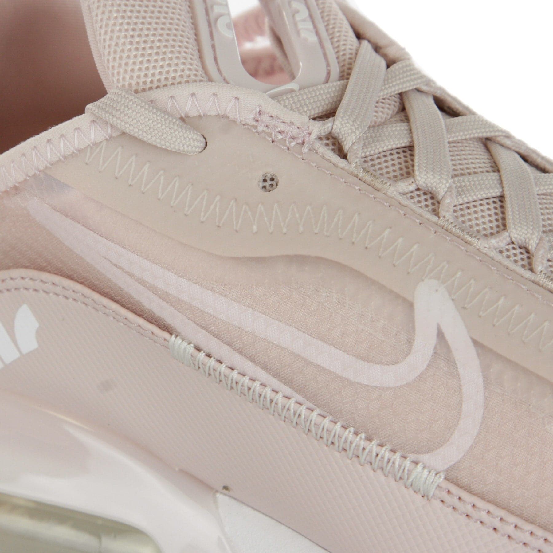 Nike Scarpa Bassa Donna W Air Max 2090 Barely Rose/white/metallic Silver da donna in Scarpe da corsa su strada Drestige - Casamassima, commercioVirtuoso.it