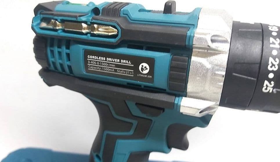 TRAPANO AVVITATORE DOPPIA BATTERIA A LITIO 36 V MAX + VALIGETTA 26 ACCESSORI LLD in Trapani avvitatori Trade Shop italia - Napoli, commercioVirtuoso.it
