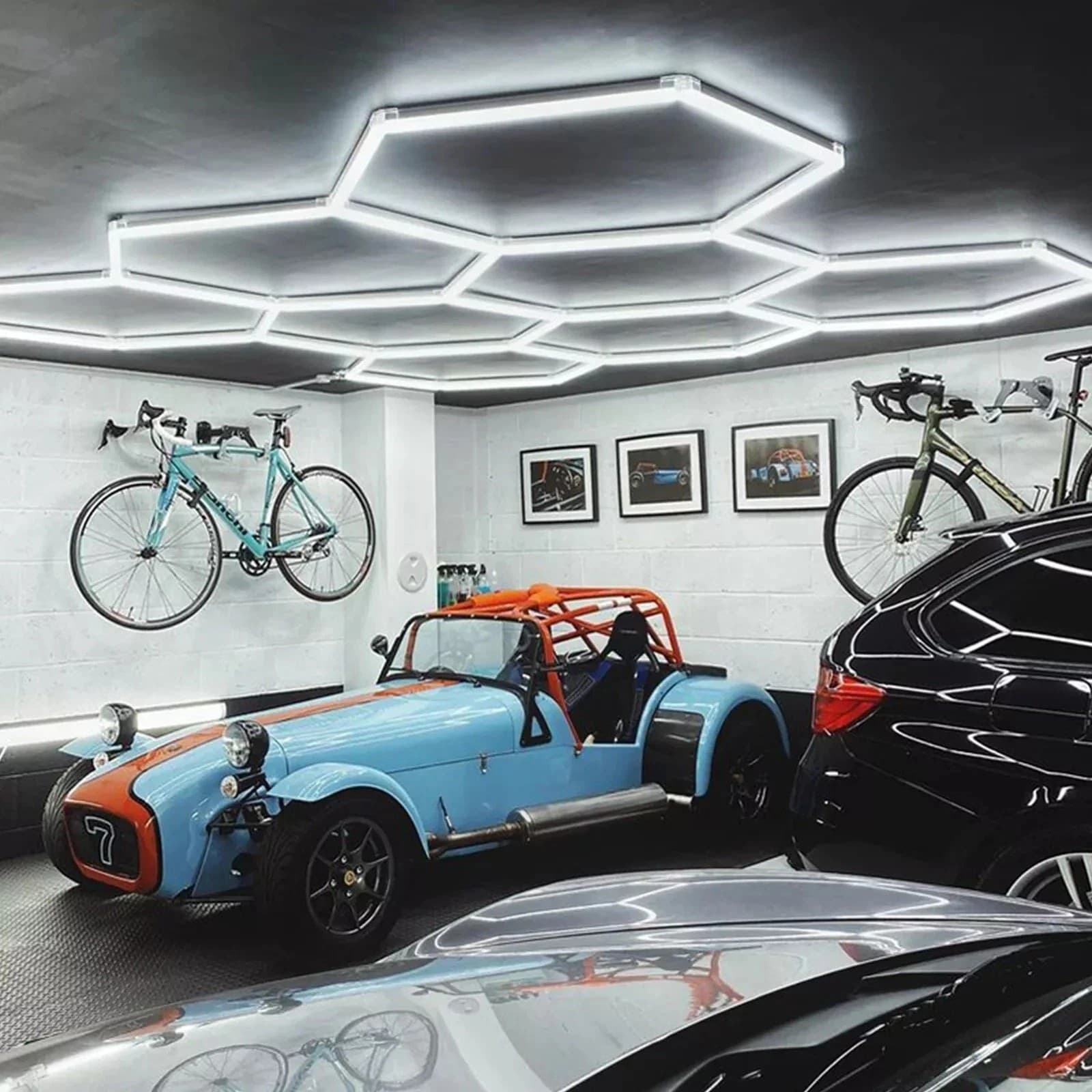 Luci Hexagon LED 210W Garage 8 Luce esagonale del negozio con bordo per workshop in prodotto Zencoccostore - Formia, commercioVirtuoso.it