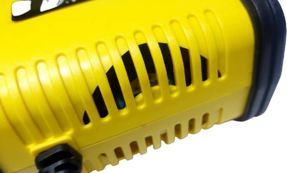 CARICABATTERIE INTELLIGENTE AVVIATORE EMERGENZA BATTERIA AUTO 12V-18A 24V-9A TK500 in Avviatori di emergenza Trade Shop italia - Napoli, commercioVirtuoso.it