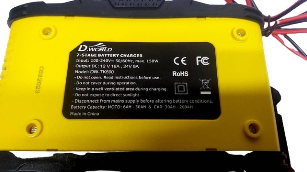 CARICABATTERIE INTELLIGENTE AVVIATORE EMERGENZA BATTERIA AUTO 12V-18A 24V-9A TK500 in Avviatori di emergenza Trade Shop italia - Napoli, commercioVirtuoso.it