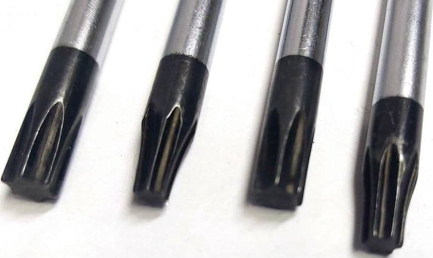SET 4 PZ CACCIAVITI TORX EXTRA LUNGHI CON PUNTA MAGNETICA 600 MM T20 T25 T30 T40 in Set cacciaviti Trade Shop italia - Napoli, commercioVirtuoso.it