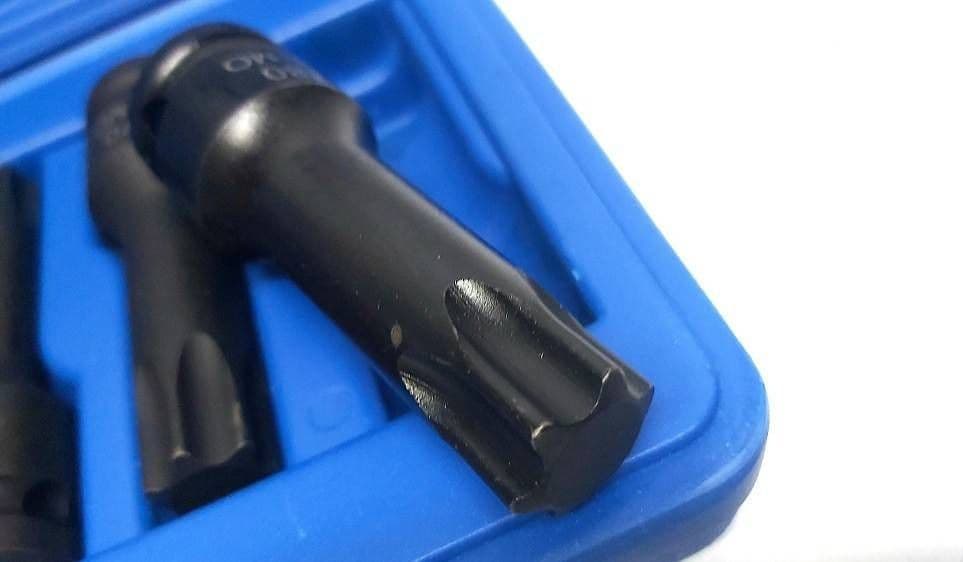 SET 8 PEZZI CHIAVI BUSSOLE TORX ATTACCO 1/2" T30 T80 A IMPATTO LUNGHE 78 MM in Set di attrezzi Trade Shop italia - Napoli, commercioVirtuoso.it