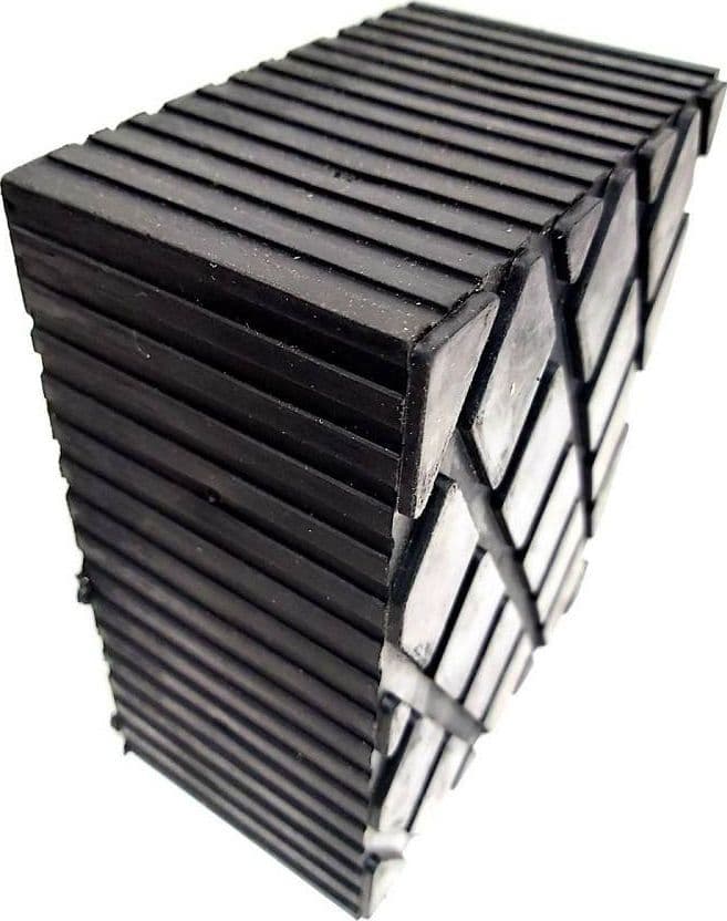 SET 2 PEZZI TAMPONI IN GOMMA PER PONTI SOLLEVATORI TAMPONE 16 X 12 X 8 CM in Sollevatori idraulici Trade Shop italia - Napoli, commercioVirtuoso.it