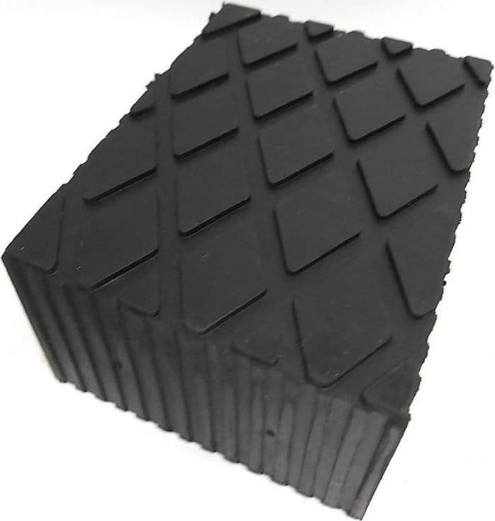 SET 2 PEZZI TAMPONI IN GOMMA PER PONTI SOLLEVATORI TAMPONE 16 X 12 X 8 CM in Sollevatori idraulici Trade Shop italia - Napoli, commercioVirtuoso.it