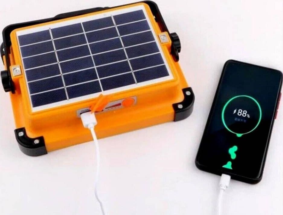 LUCE FARO 120 W EMERGENZA PORTATILE RICARICABILE PANNELLO SOLARE POWER BANK USB in Faretti Trade Shop italia - Napoli, commercioVirtuoso.it