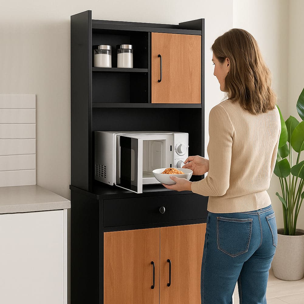 Armadio da Cucina Alto Credenza Multiuso Mobile Salvaspazio Nero e Quercia in Credenze e buffet Esplodia - Napoli, commercioVirtuoso.it