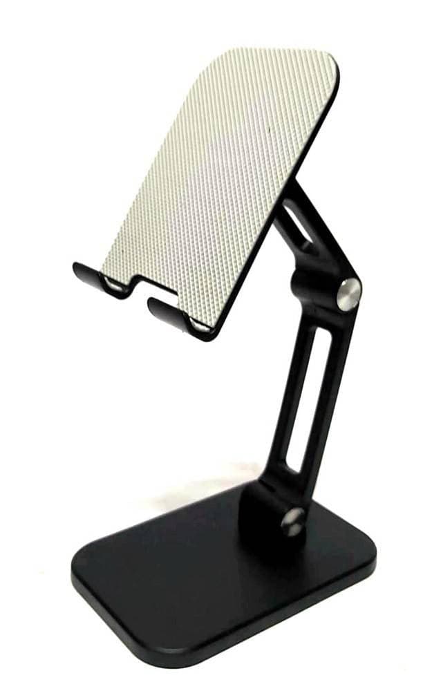 SUPPORTO DA TAVOLO PER TABLET TELEFONO CELLULARE UNIVERSALE 3 SNODI REGOLABILE in Supporti Trade Shop italia - Napoli, commercioVirtuoso.it