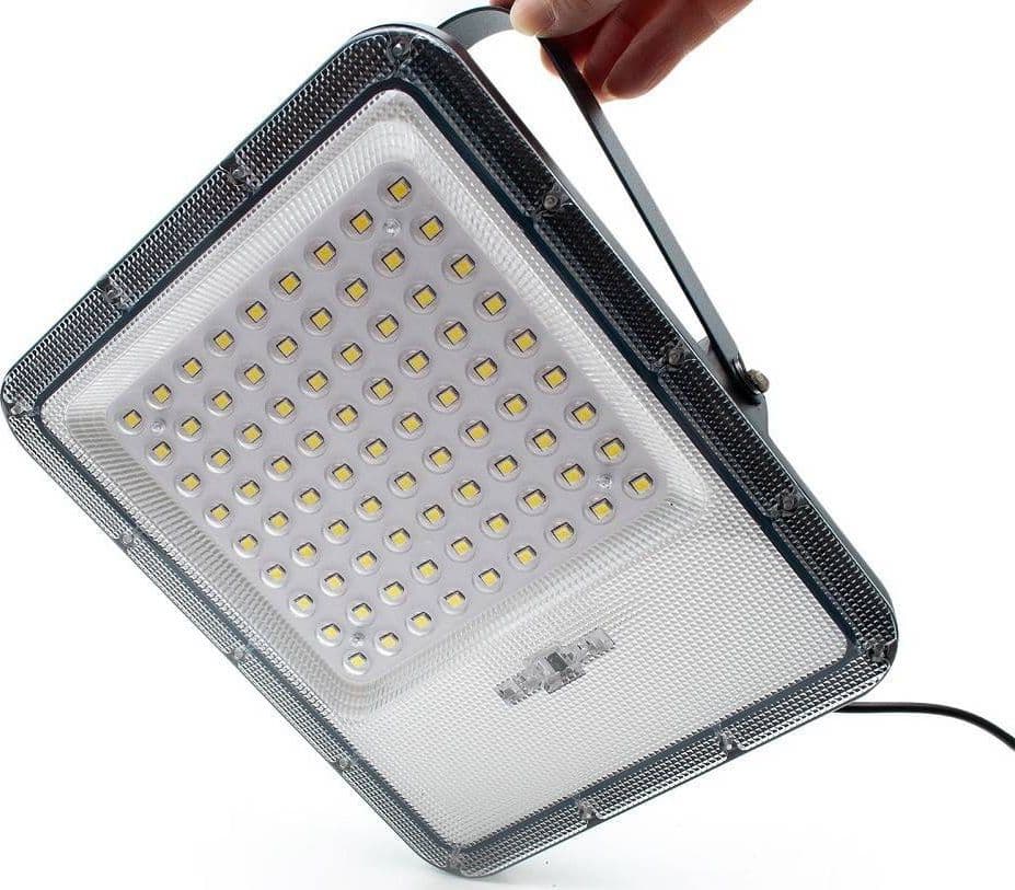FARO SOLARE LED 120 W IP65 SENSORE CREPUSCOLARE FARETTO DIMMERABILE TELECOMANDO in Luci per sentieri Trade Shop italia - Napoli, commercioVirtuoso.it