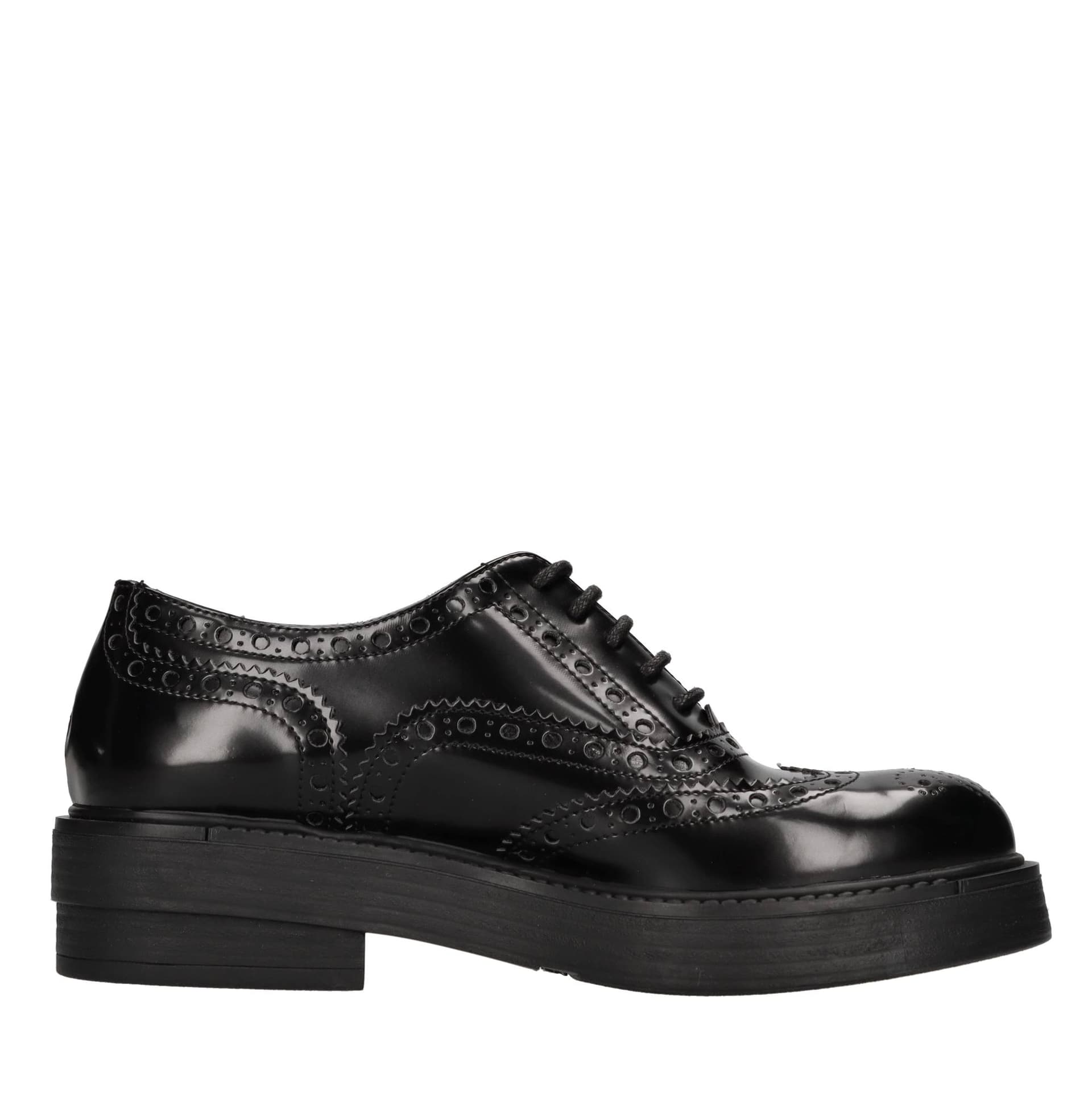 Strategia Scarpe basse Nero da donna in Scarpe da corsa su strada Drestige - Casamassima, commercioVirtuoso.it