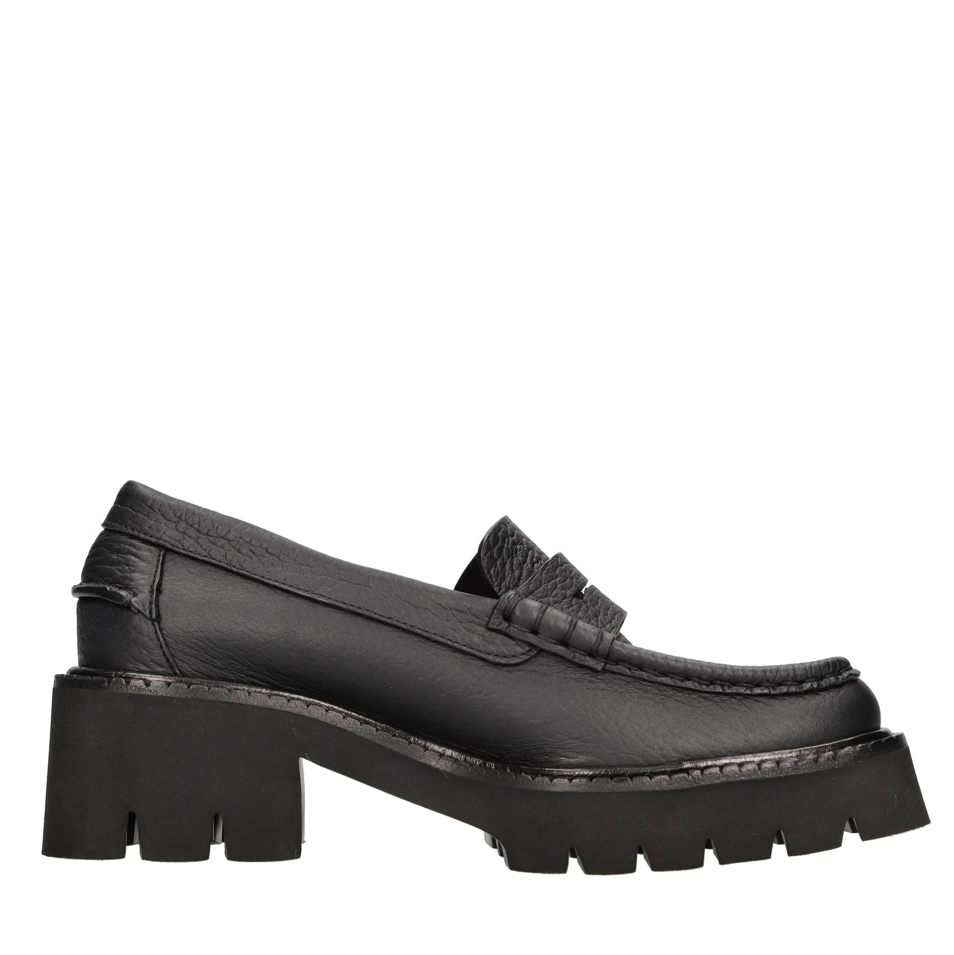 Pedro Garcia Scarpe basse Nero da donna in Scarpe da corsa su strada Drestige - Casamassima, commercioVirtuoso.it