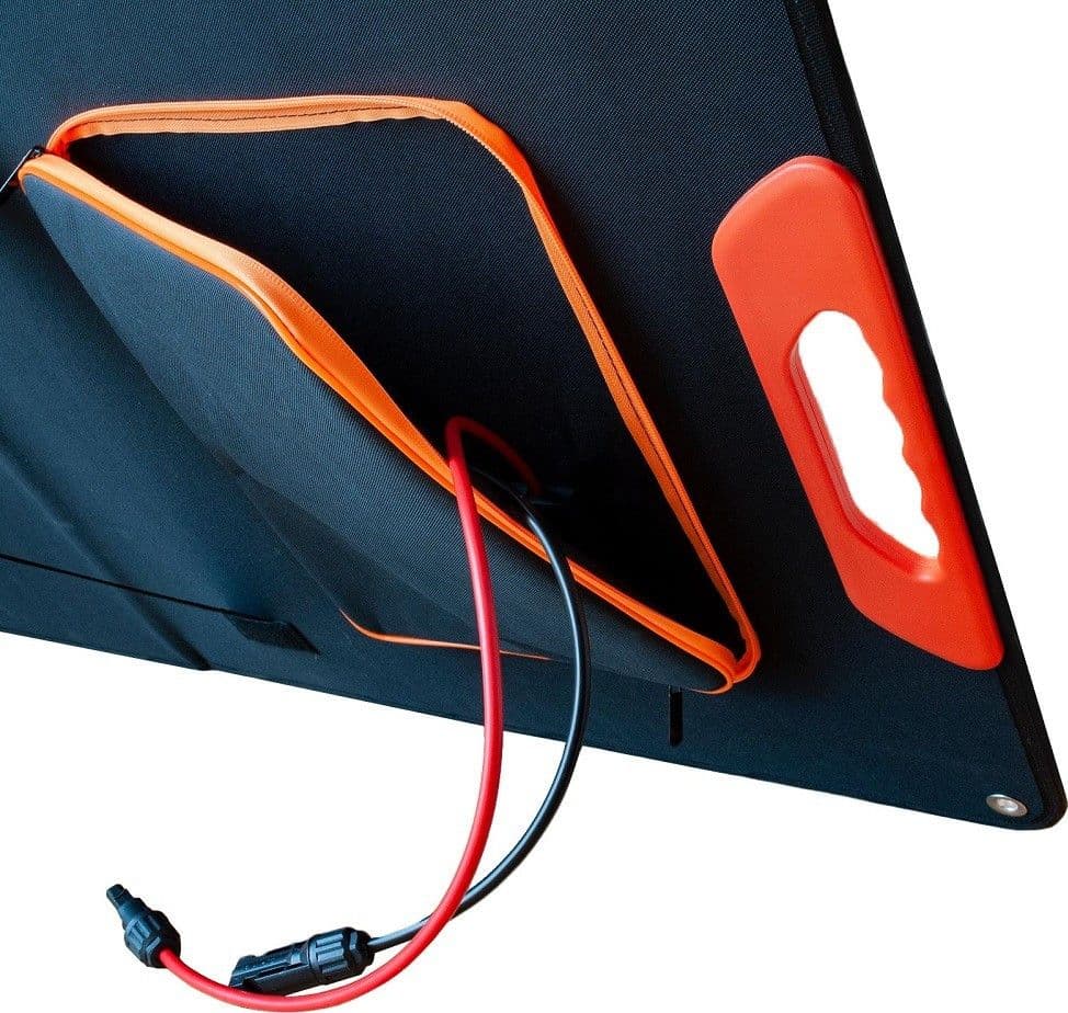 PANNELLO SOLARE PIEGHEVOLE 120W FOTOVOLTAICO 19.8V RICARICA BATTERIE GENERATORE in Pannelli solari monocristallini Trade Shop italia - Napoli, commercioVirtuoso.it
