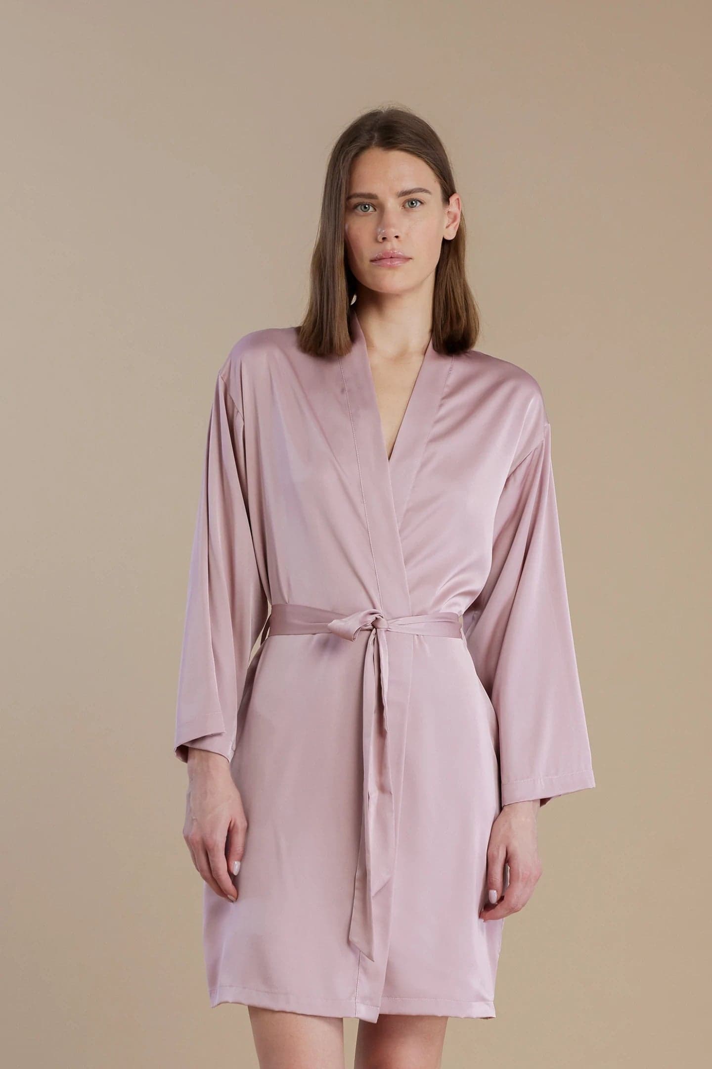 Vestaglia donna raso leggero manica lunga con cintura - Noi di notte 2923 in Camicie da notte Falco Biancheria - Parete, commercioVirtuoso.it
