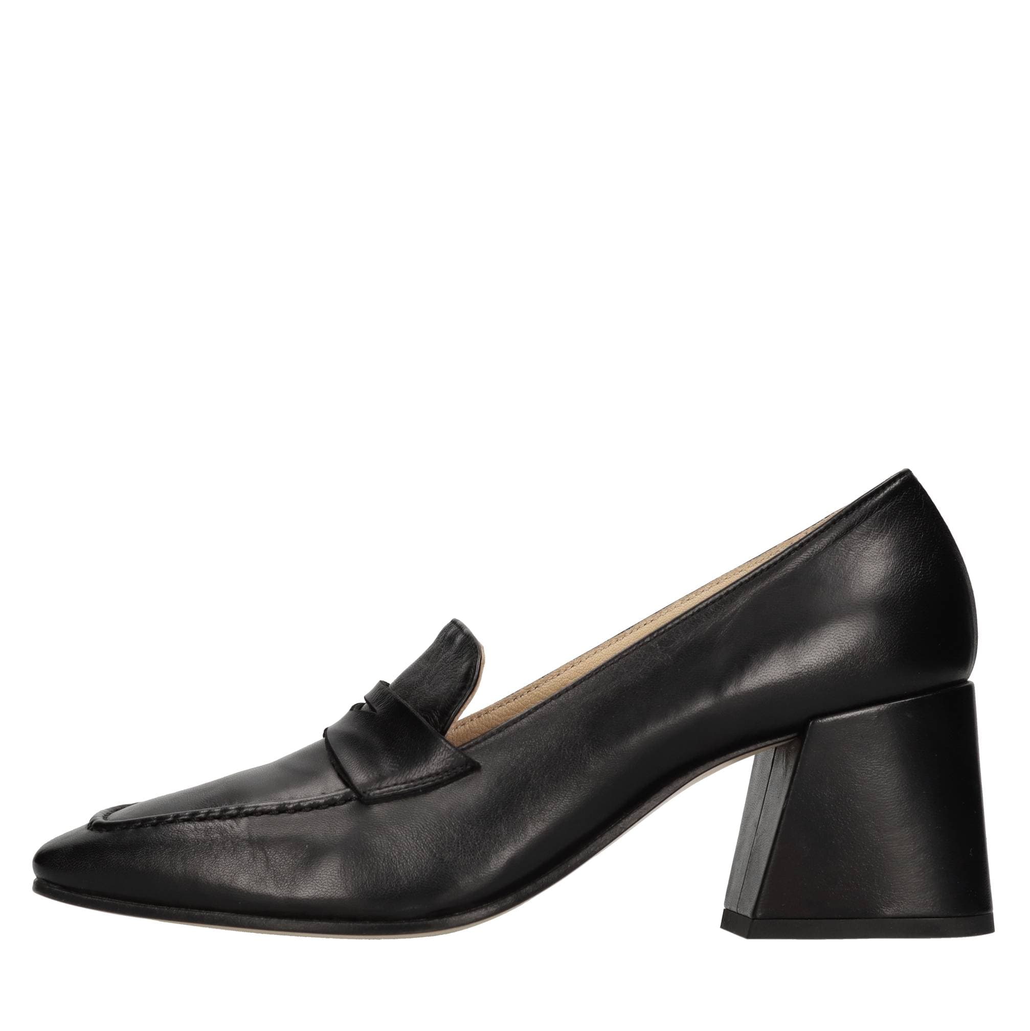 Pomme d'Or Scarpe basse Nero da donna in Loafer e mocassini Drestige - Casamassima, commercioVirtuoso.it