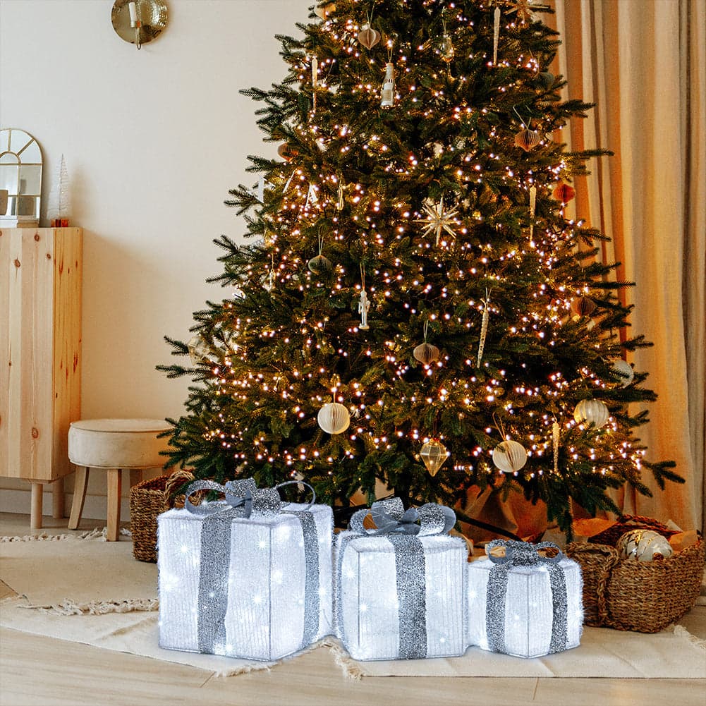 Set 3 Pacchi Regalo Natale Luminosi Bianco Argento LED Decorazione Interno Esterno in Catene luminose Danyx - Casoria, commercioVirtuoso.it