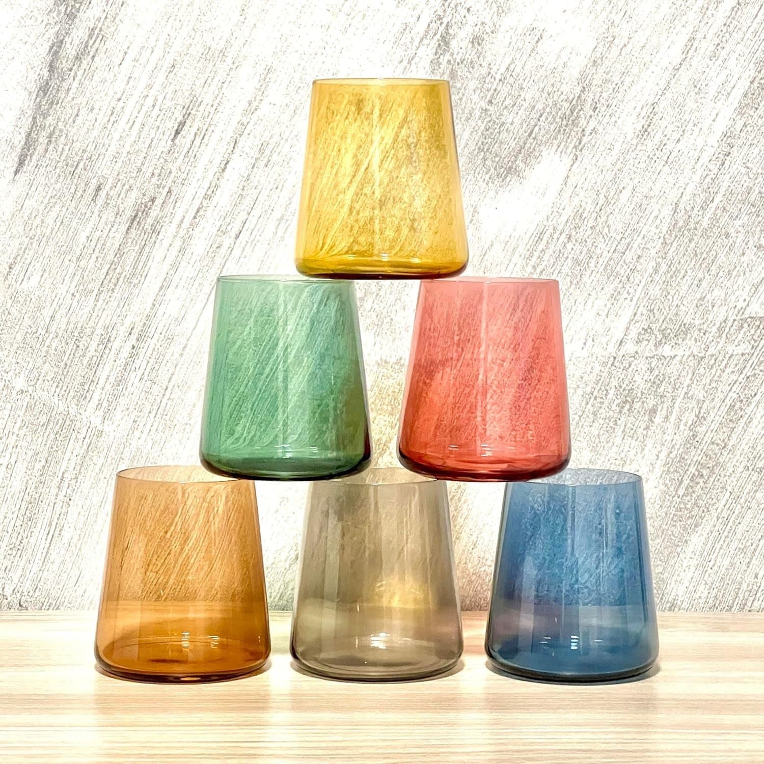 SET 6 BICCHIERI COLORATI DA 380ML IN VETRO PER ACQUA E VINO BICCHIERE COLORATO in Calici da acqua Trade Shop italia - Napoli, commercioVirtuoso.it