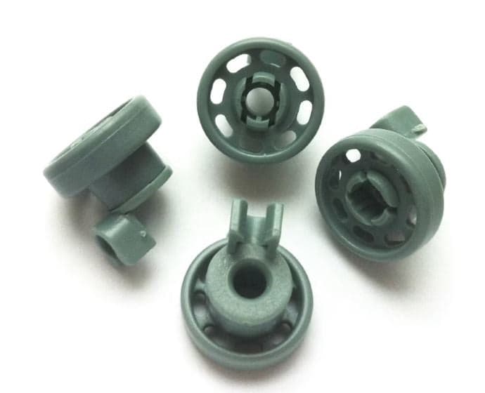 KIT RUOTA CESTELLO LAVASTOVIGLIE BOSCH (00066321, 00424717 HOTPOINT INDESIT 4PZ in prodotto EuroStore07 - Alatri, commercioVirtuoso.it