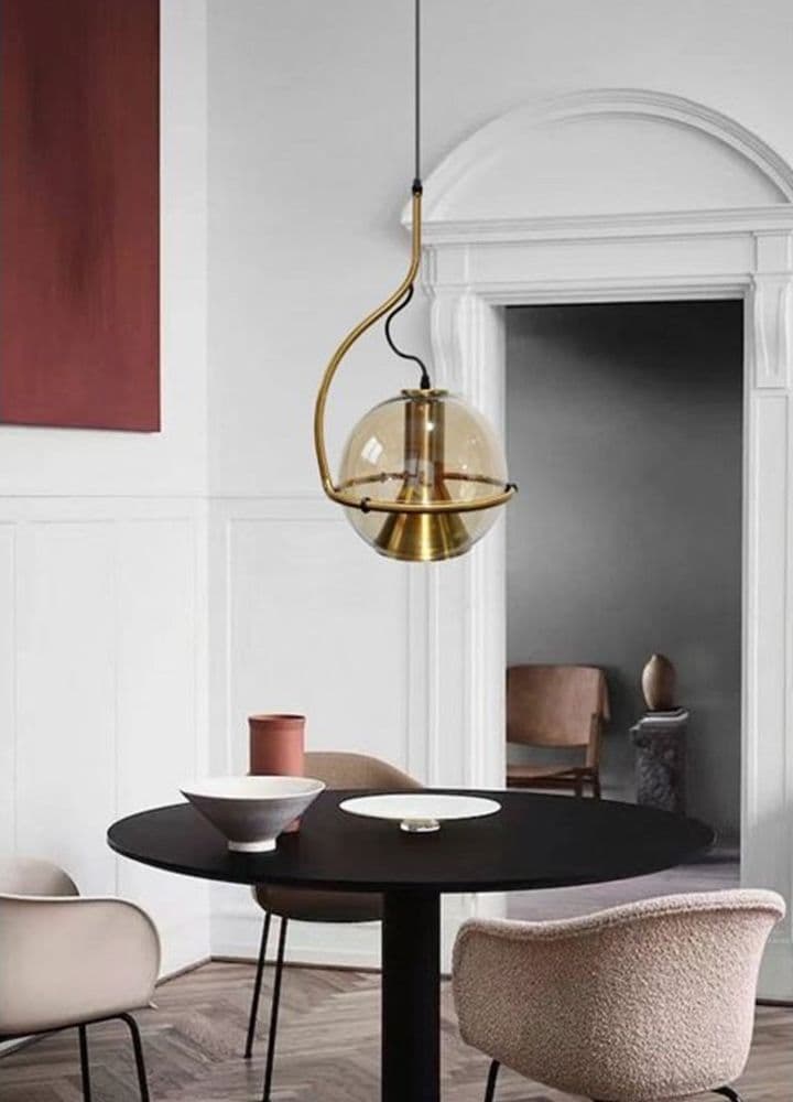 LAMPADARIO SFERA VETRO PENDENTE GLOBO E27 LAMPADA ORIENTABILE SOSPENSIONE LP-87 in Lampade a sospensione Trade Shop italia - Napoli, commercioVirtuoso.it