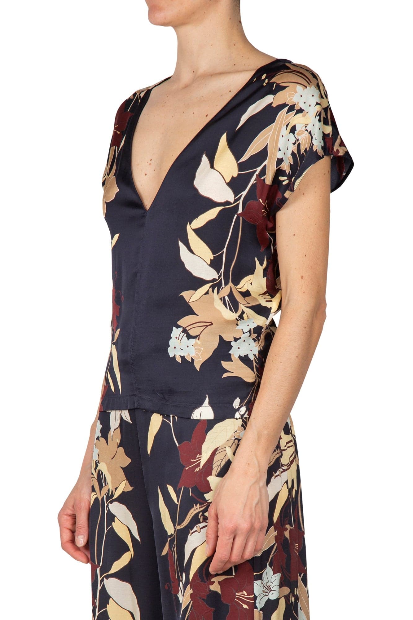 JUCCA Jucca - Blusa - 451164 - Fantasia nero da donna in Bluse e camicie Drestige - Casamassima, commercioVirtuoso.it