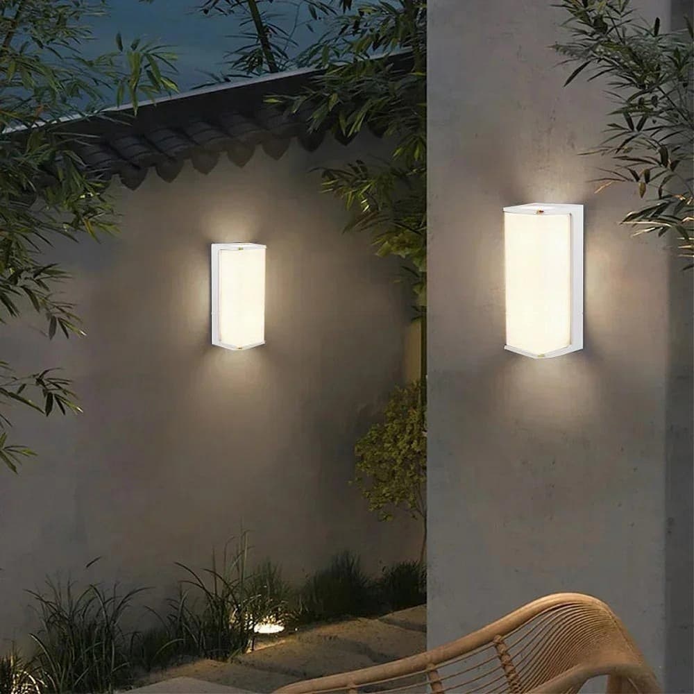 APPLIQUE LED DA ESTERNO FACCIATE GIARDINO MODERNO LAMPADA DA MURO 10W IP65 643-B in Lampade da parete Trade Shop italia - Napoli, commercioVirtuoso.it
