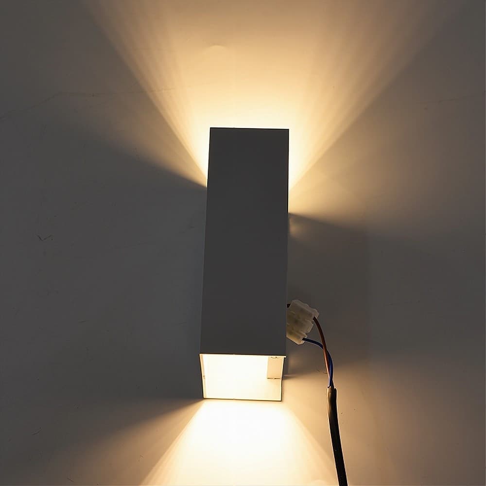 APPLIQUE LED ESTERNO RETTANGOLARE 10W DOPPIA EMISSIONE DI LUCE 3000K 4000K 640-B in Lampade da parete Trade Shop italia - Napoli, commercioVirtuoso.it
