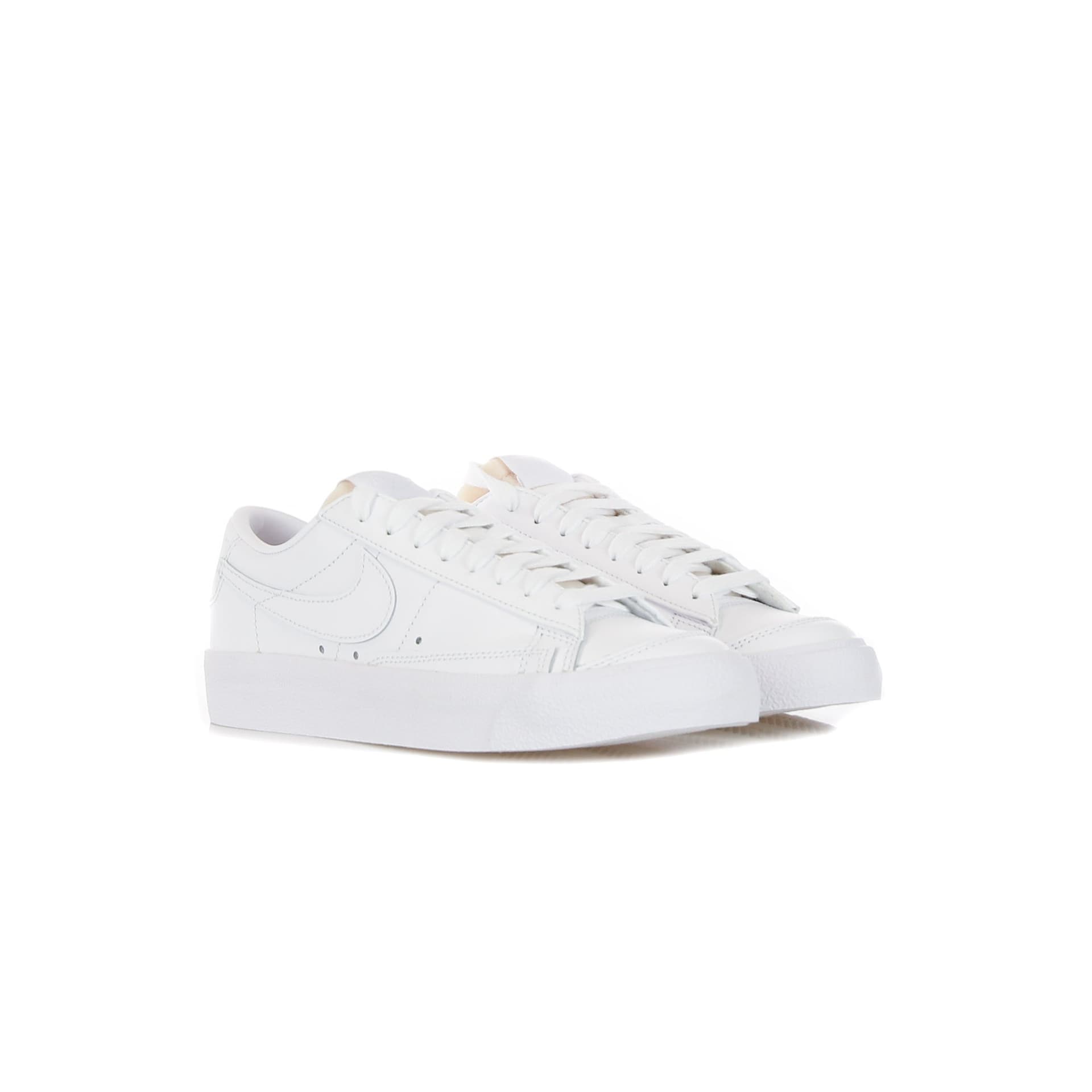 Nike Scarpa Bassa Donna W Blazer Low 77 White/white/white/white da donna in Sneaker casual Drestige - Casamassima, commercioVirtuoso.it